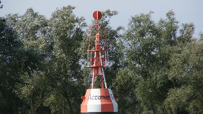 Am Mahlbusen Die Festlandboje von Accumersiel